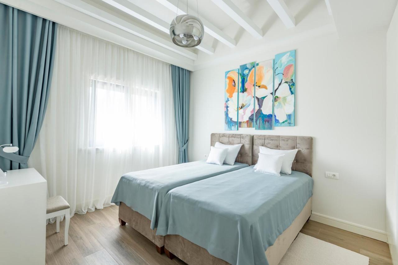 Lustica Apartments Central ติวัต ภายนอก รูปภาพ