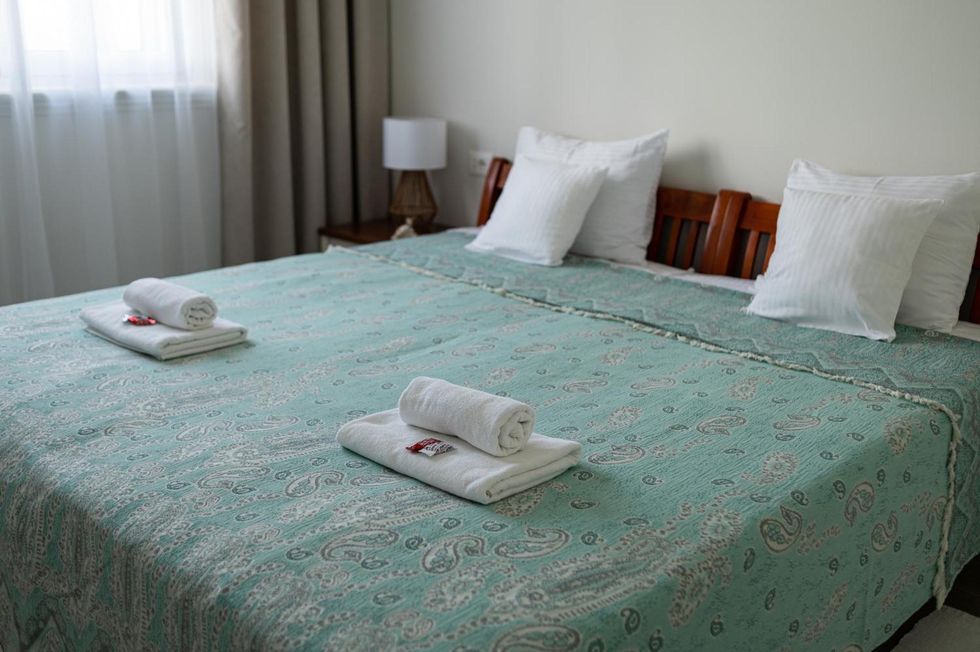 Lustica Apartments Central ติวัต ภายนอก รูปภาพ