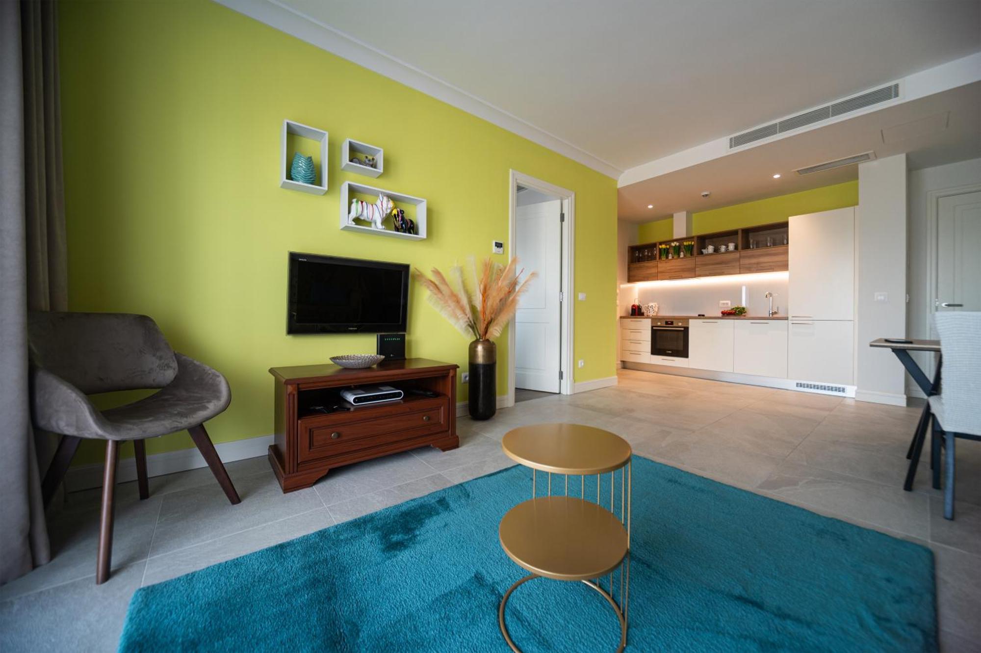 Lustica Apartments Central ติวัต ภายนอก รูปภาพ